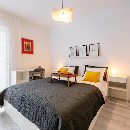Nora - Modern Cozy With Free Parking And Terrace דירה זאדאר