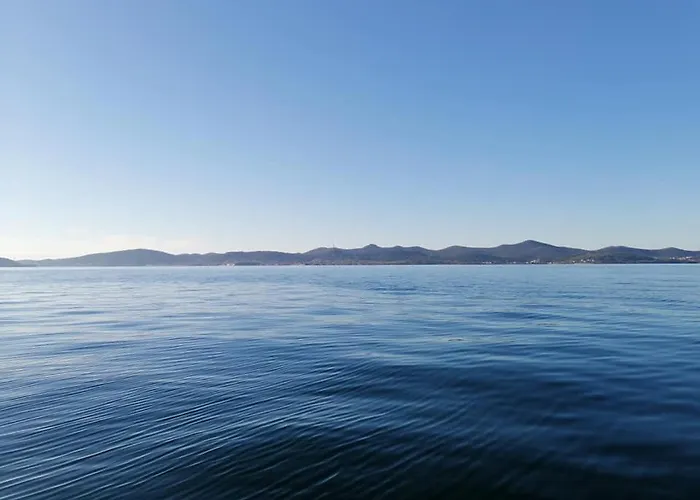 Apartament Nora - Modern Cozy With Free Parking And Terrace