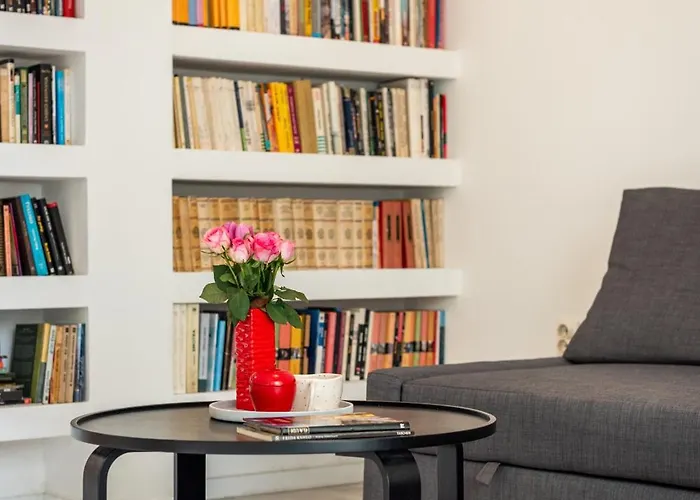 Nora - Modern Cozy With Free Parking And Terrace Apartament