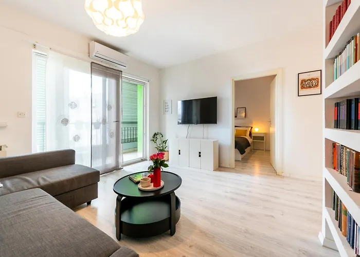 Apartament Nora - Modern Cozy With Free Parking And Terrace *