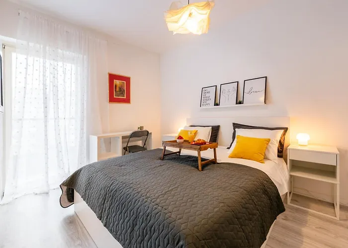 Nora - Modern Cozy With Free Parking And Terrace Apartament