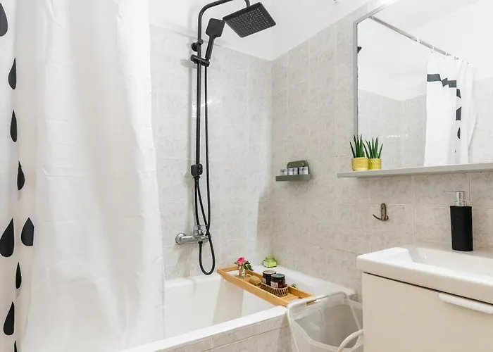 Apartament Nora - Modern Cozy With Free Parking And Terrace Zadar