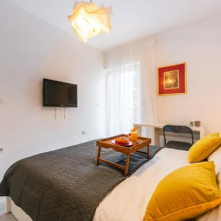 Lejlighed Nora - Modern Cozy With Free Parking And Terrace Zadar