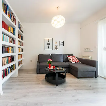 公寓 Nora - Modern Cozy With Free Parking And Terrace