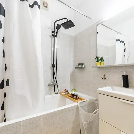 公寓 Nora - Modern Cozy With Free Parking And Terrace 扎达尔